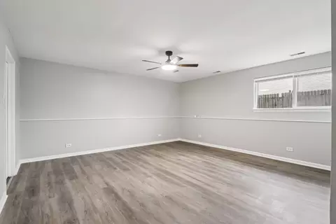 Living - 3348 Willow Ln, Markham, IL 60428 photo 7 of 7