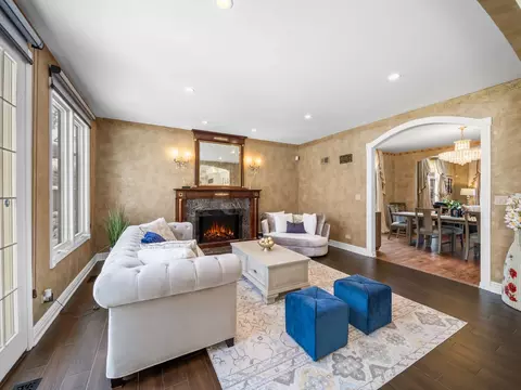 Living - 1437 Sunset Ridge Rd, Glenview, IL 60025 photo 6 of 8