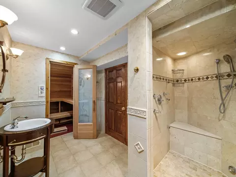 Bath - 1437 Sunset Ridge Rd, Glenview, IL 60025 photo 9 of 9