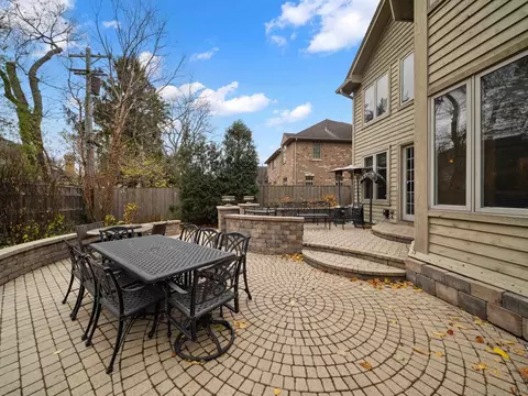 Exterior - 1437 Sunset Ridge Rd, Glenview, IL 60025 photo 4 of 7