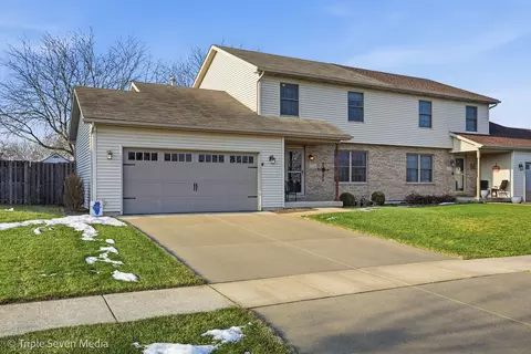 15721 W Waterford Ln, Manhattan, IL 60442