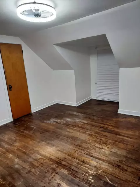 Bedroom - 104 E 150th St E, Harvey, IL 60426 photo 1 of 8