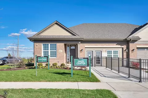 19157 Buncrana Cir, Tinley Park, IL 60487