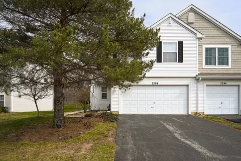 2298 Woodside Dr, Carpentersville, IL 60110