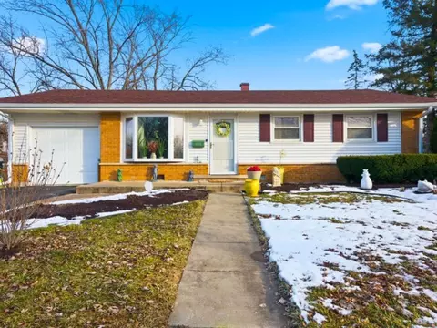 3311 Hickory Ln, Hazel Crest, IL 60429