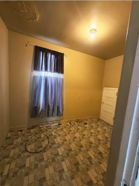 Bedroom - 25 E 117th Pl, Chicago, IL 60628 photo 1 of 4