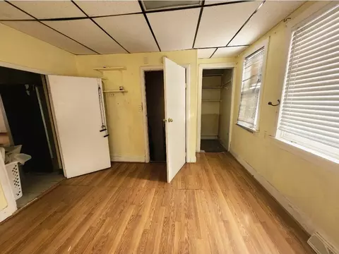 Bedroom - 25 E 117th Pl, Chicago, IL 60628 photo 2 of 4
