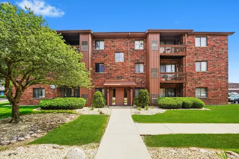 15705 Peggy Ln #00000, Oak Forest, IL 60452