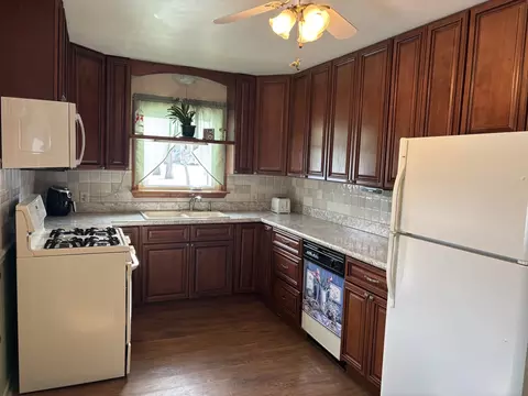 Kitchen - Undisclosed, Crete, IL 60417 photo 1 of 1