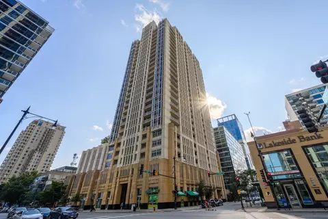 1400 S Michigan Ave #806, Chicago, IL 60605