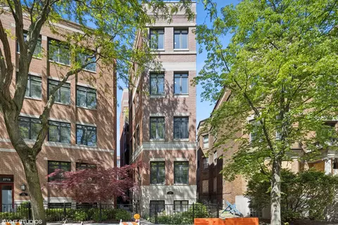2720 N Lehmann Ct #4, Chicago, IL 60614