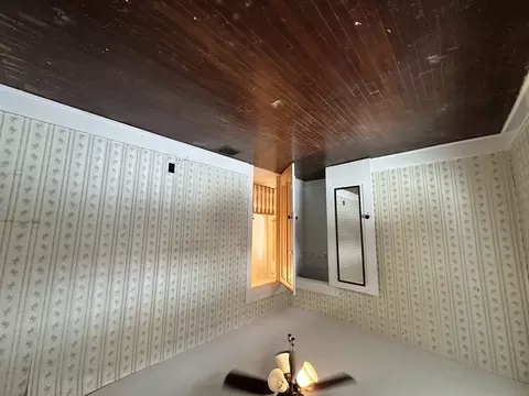 Bedroom - 1441 S Float Ave, Freeport, IL 61032 photo 1 of 5