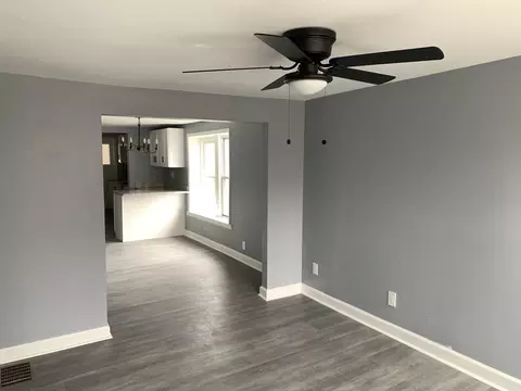 3654 E 97th St, Chicago, IL 60617 photo 5