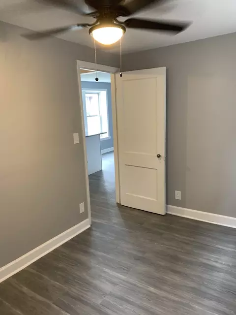 3654 E 97th St, Chicago, IL 60617 photo 8
