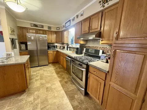 Kitchen - 206 E Warren St, Le Roy, IL 61752 photo 1 of 1