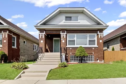 1932 East Ave, Berwyn, IL 60402