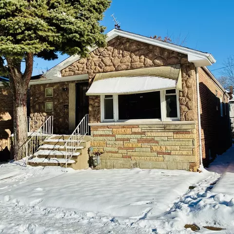 8219 S Muskegon Ave, Chicago, IL 60617