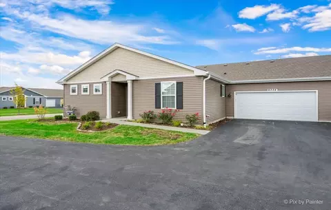 6324 Maple Glen Dr #6324, Wonder Lake, IL 60097