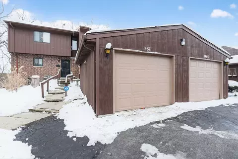 1467 Midland Ct #3, Joliet, IL 60436