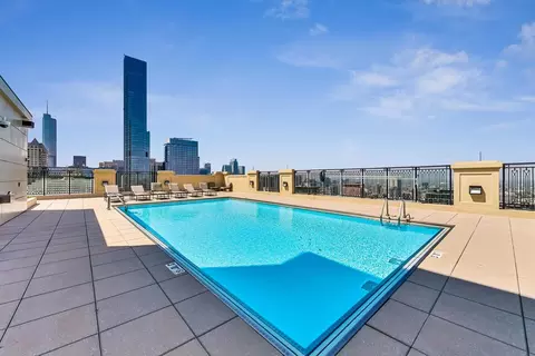 Exterior - 10 E Delaware Pl #20A, Chicago, IL 60610 photo 5 of 10