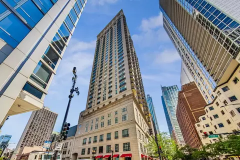 Exterior - 10 E Delaware Pl #20A, Chicago, IL 60610 photo 1 of 10
