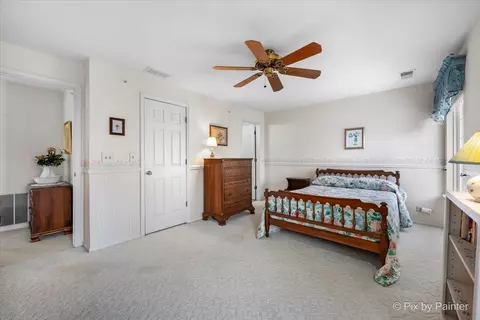 Bedroom - 445 Cromwell Cir #3, Bartlett, IL 60103 photo 2 of 4