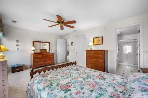 Bedroom - 445 Cromwell Cir #3, Bartlett, IL 60103 photo 3 of 4