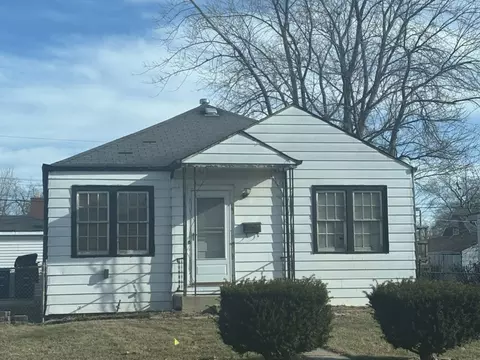 141 N Marilyn Ave, Northlake, IL 60164