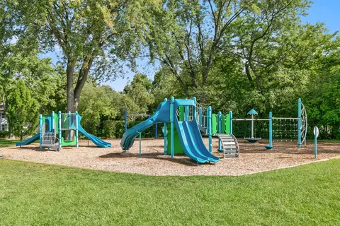 185 Cold Spring Rd, Barrington, IL 60010 photo 34