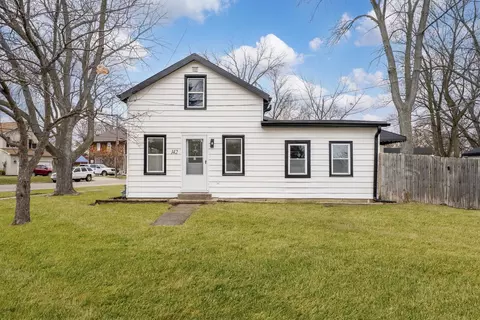 142 Jefferson St, Montgomery, IL 60538