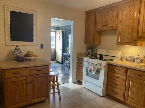 Kitchen - 727 15th St, Peru, IL 61354 photo 2 of 2