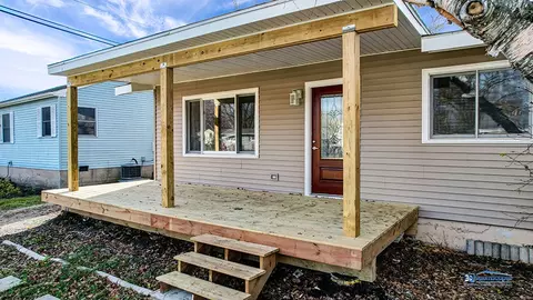 Exterior - Undisclosed, Mchenry, IL 60050 photo 2 of 5
