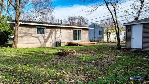Exterior - Undisclosed, Mchenry, IL 60050 photo 5 of 5