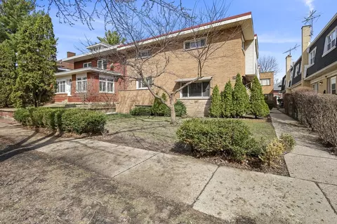 1414 W Sherwin Ave #C, Chicago, IL 60626