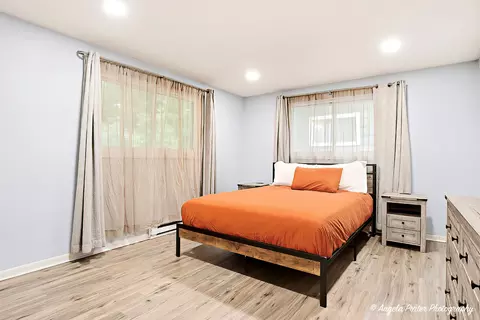 Bedroom - 5703 Fox Lake Rd, Mchenry, IL 60051 photo 1 of 2