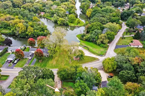 View/Area - 5703 Fox Lake Rd, Mchenry, IL 60051 photo 4 of 4