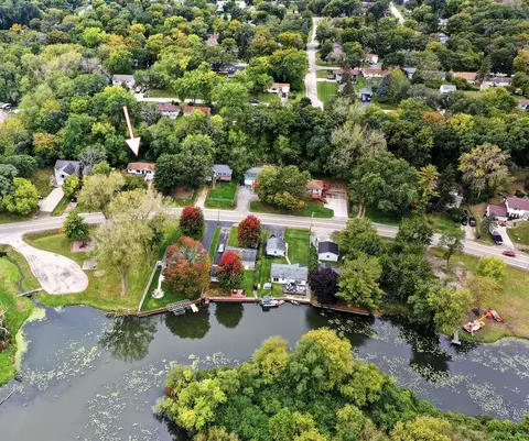 View/Area - 5703 Fox Lake Rd, Mchenry, IL 60051 photo 1 of 4