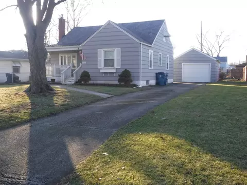 Exterior - 3228 Peoria St, Steger, IL 60475 photo 3 of 7