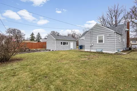 Exterior - 3228 Peoria St, Steger, IL 60475 photo 2 of 7