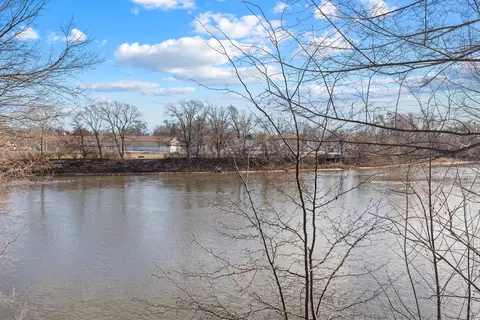 View/Area - 512 S Wall St, Kankakee, IL 60901 photo 1 of 1