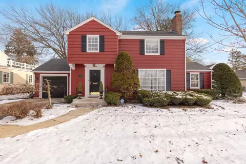 1011 Lundvall Ave, Rockford, IL 61107
