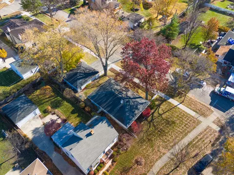 101 N Pine St, Mount Prospect, IL 60056 photo 28