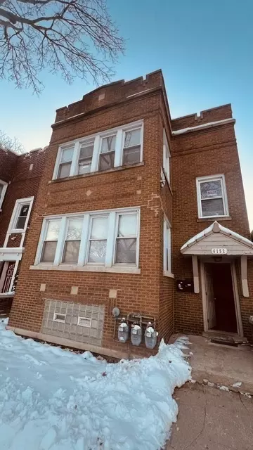 6152 S Mozart St, Chicago, IL 60629