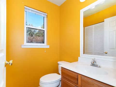 Bath - 7221 Bradley Dr, Plainfield, IL 60586 photo 1 of 2