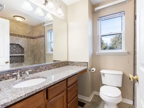 Bath - 7221 Bradley Dr, Plainfield, IL 60586 photo 2 of 2