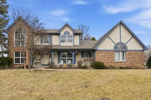 492 Patricia Ct, Grayslake, IL 60030