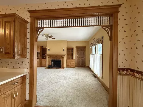 Living - 1120 Eastern Ave, Dixon, IL 61021 photo 4 of 6