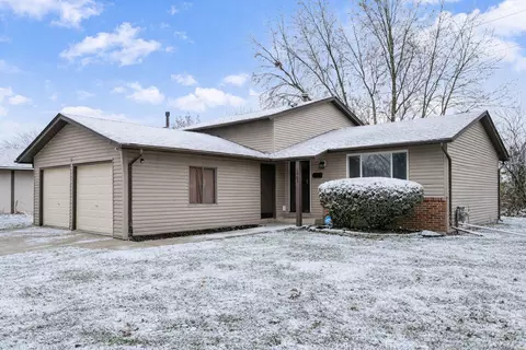 1061 Amherst Ln, University Park, IL 60484