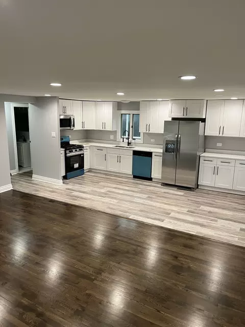 Kitchen - 3100 E 130th St, Chicago, IL 60633 photo 3 of 3