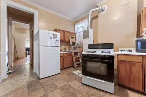 Kitchen - Undisclosed, Chicago, IL 60647 photo 3 of 3